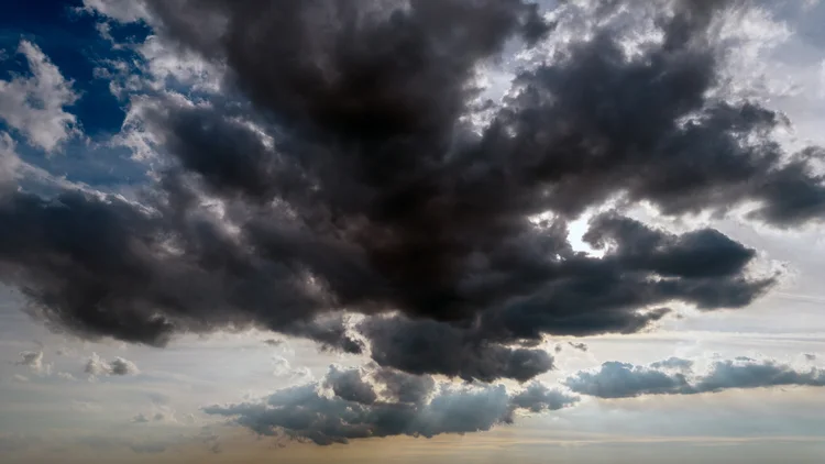 Chuva: O Instituto Nacional de Meteorologia (Inmet) destacou alertas de 'perigo' e 'potencial perigo' para chuvas intensas em boa parte do território nacional (	Richard Newstead/Getty Images)