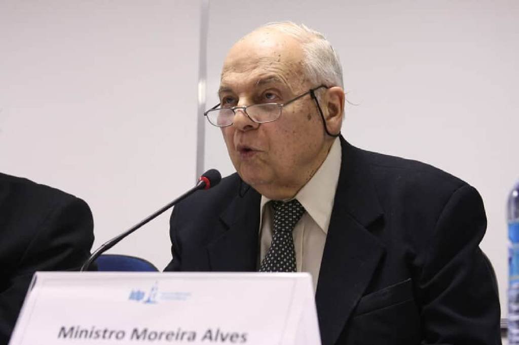 Justiça Corpo de Moreira Alves é velado no Supremo Tribunal Federal