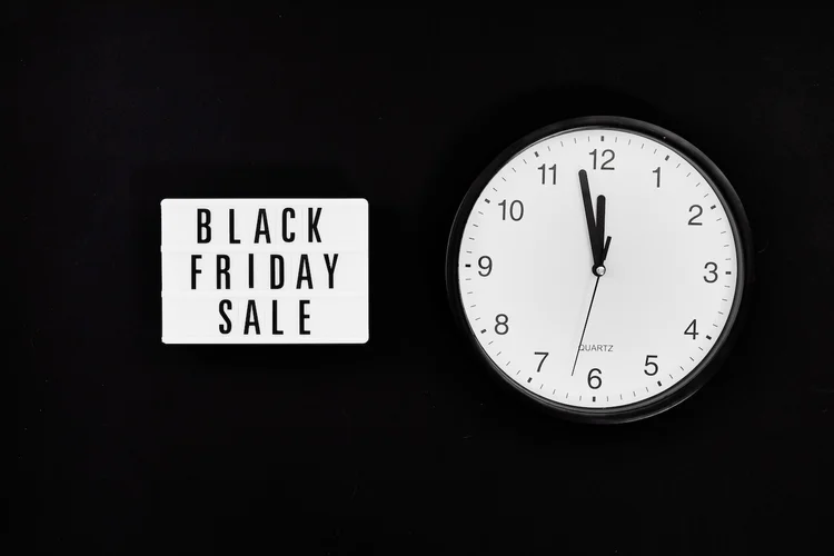 Algumas marcas deixaram de nomear as promoções com o termo "Black Friday" em 2020 (Karolina Grabowska/ Pexels/Divulgação)