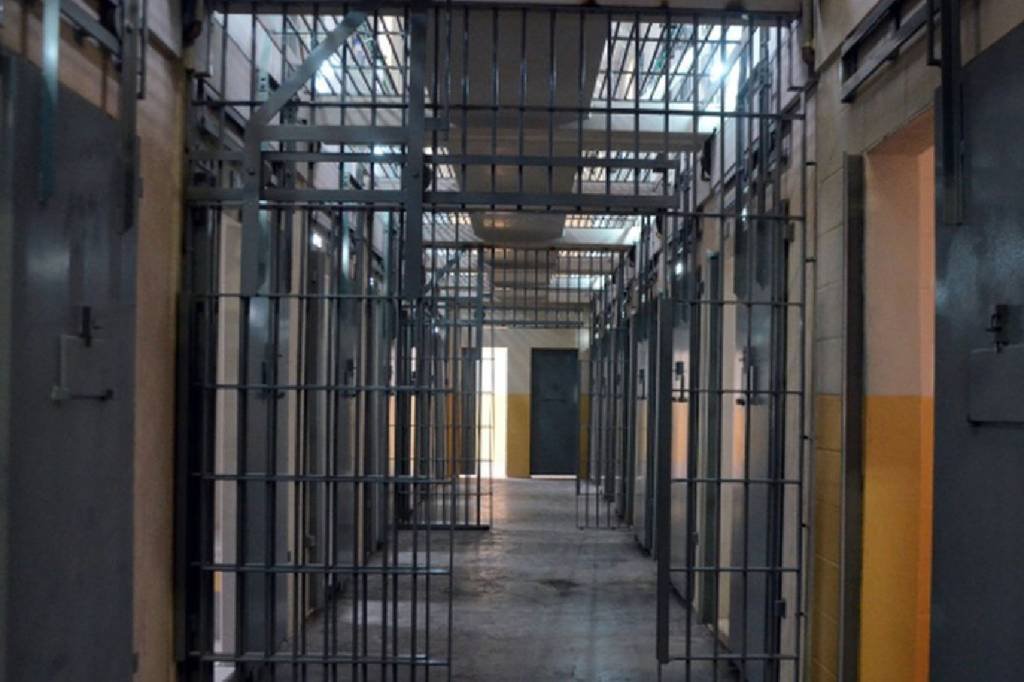 Ministério dos Direitos Humanos estuda retirada das penitenciárias de parcerias público-privadas