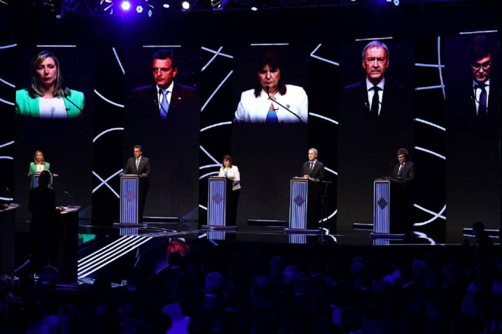 Eleições na Argentina: debate de candidatos demonstra divergências nas propostas econômicas