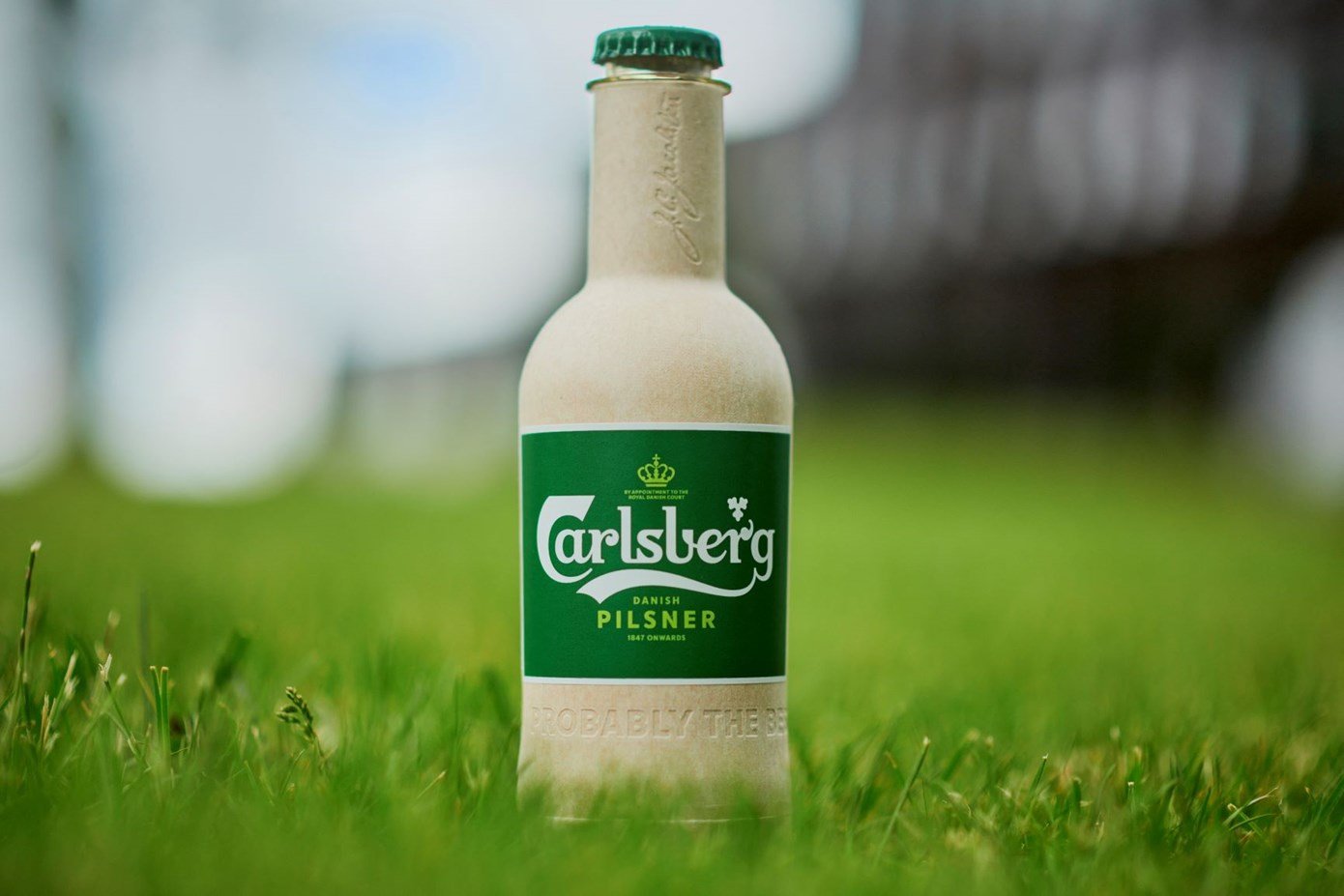 A cervejaria Carlsberg produziu uma garrafa a partir de fibras naturais
