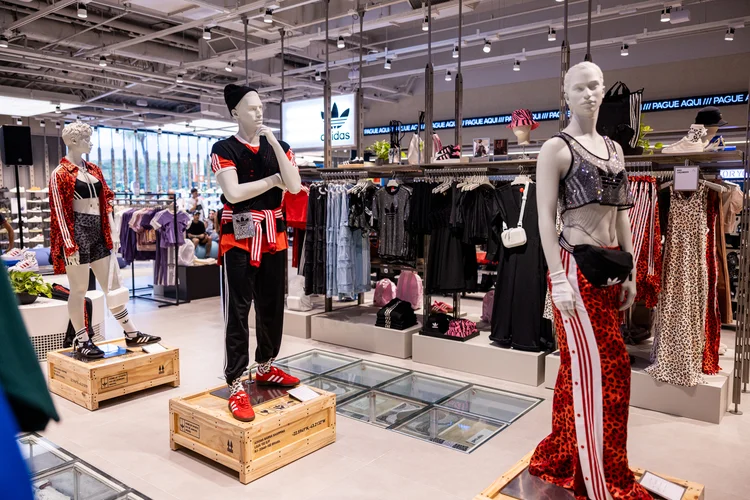 Loja da Adidas no Rio: espaço tem 800 metros quadrados. (Renan Olivetti/Divulgação)