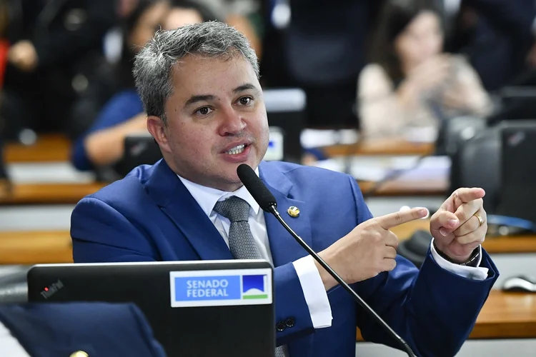 Efraim Filho: trata-se de um "jogo de ganha-ganha" (Geraldo Magela/Agência Senado)