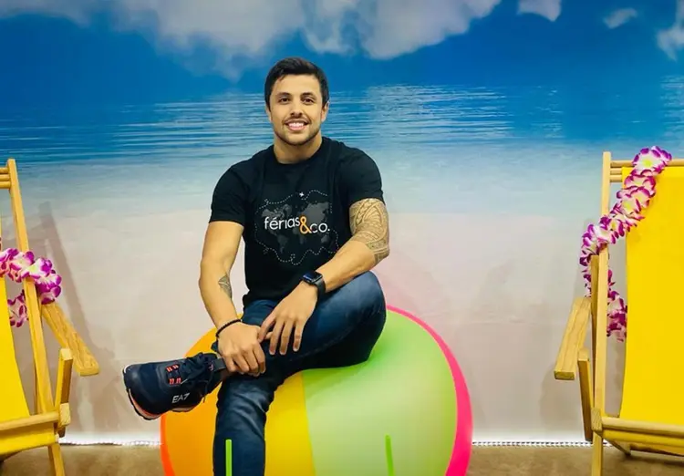 Bruno Carone, da Férias & Co: startup quer que empresas paguem por parte da viagem de férias dos funcionários como benefício (Férias & Co/Divulgação)