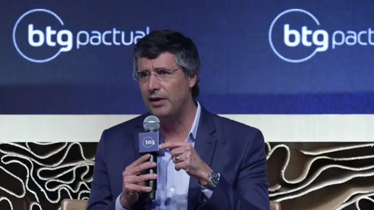 André Esteves: chairman do BTG Pactual durante participação no evento Macro Day (Reprodução/Reprodução)