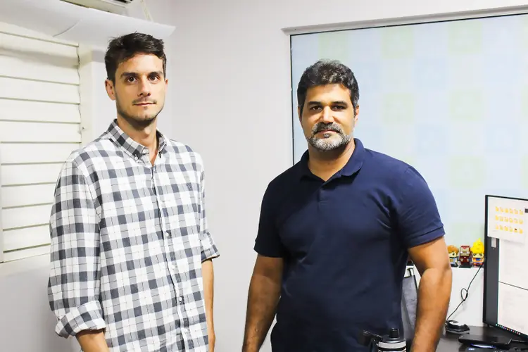 Murilo Fabrino e Eder Freddi, da bitgov: startup quer ser banco dos fornecedores públicos (bitgov/Divulgação)