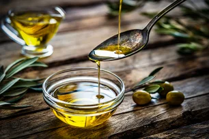 Imagem referente à matéria: Anvisa proíbe fabricação e venda de dois azeites de oliva