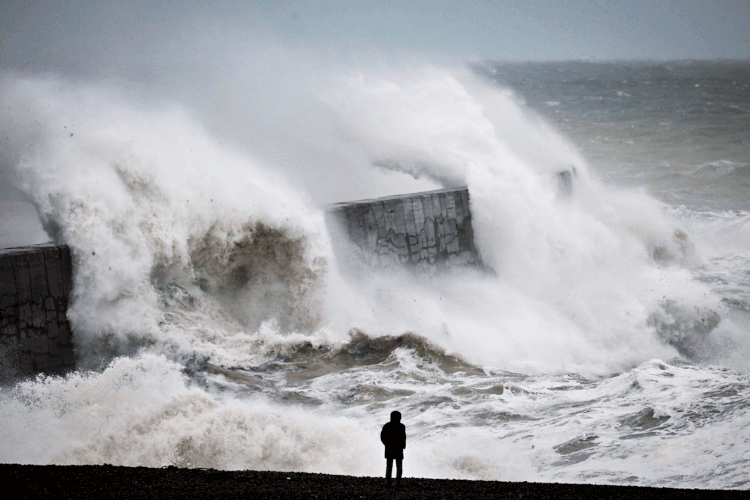 Tempestade Ciaran: países registraram níveis recordes de chuva.  (	GLYN KIRK/AFP/Getty Images)