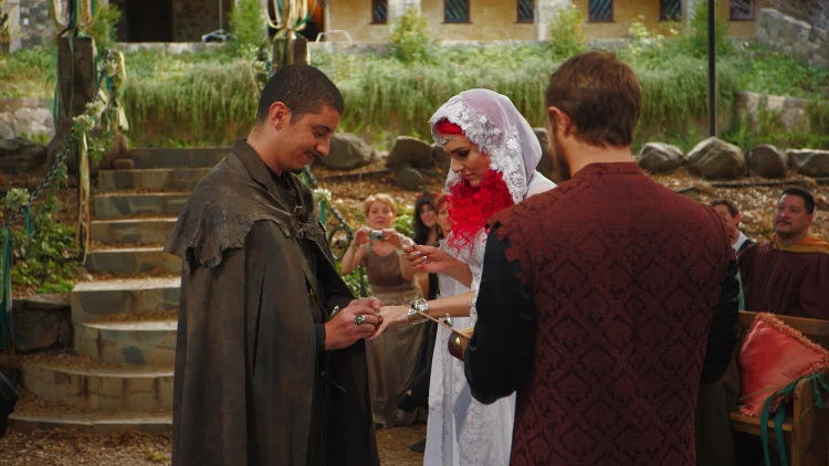 Casais geeks apaixonados poderão sair da CCXP com certidão de casamento em mãos (Syfy/NBCU Photo Bank/NBCUniversal/Divulgação)