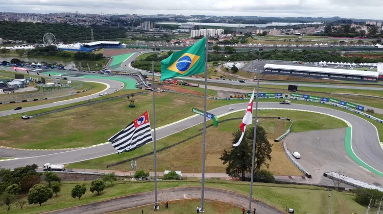 Autódromo de Interlagos, em SP: 70% do aço usado nos mastros erguidos pela Gerdau é de origem reciclável