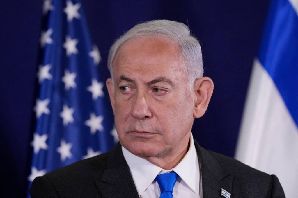 Ministro israelense é suspenso por Netanyahu após sugerir detonação de bomba nuclear em Gaza