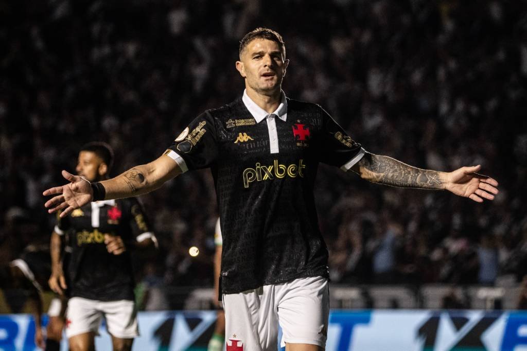 Vasco x Goiás - onde assistir ao vivo, horário do jogo e escalações