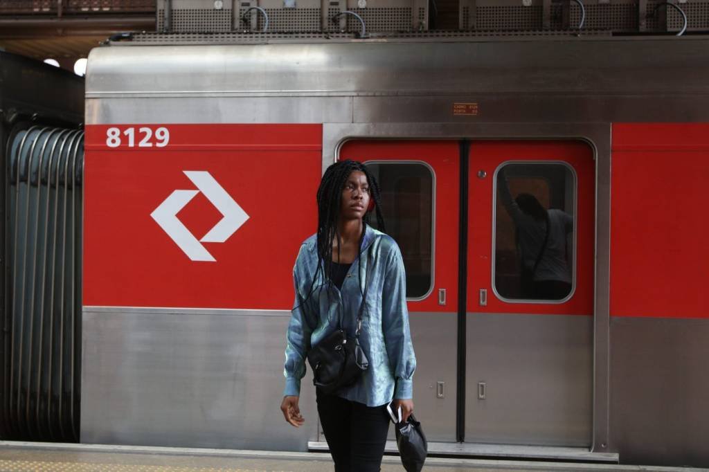 Tarcísio planeja leilão da linha 1-Azul do Metrô em 2025