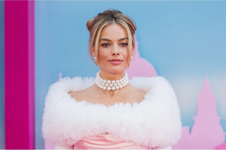 Barbie: live-action da boneca mais famosa do mundo é estrelado por Margot Robbie (Wiktor Szymanowicz/Getty Images)