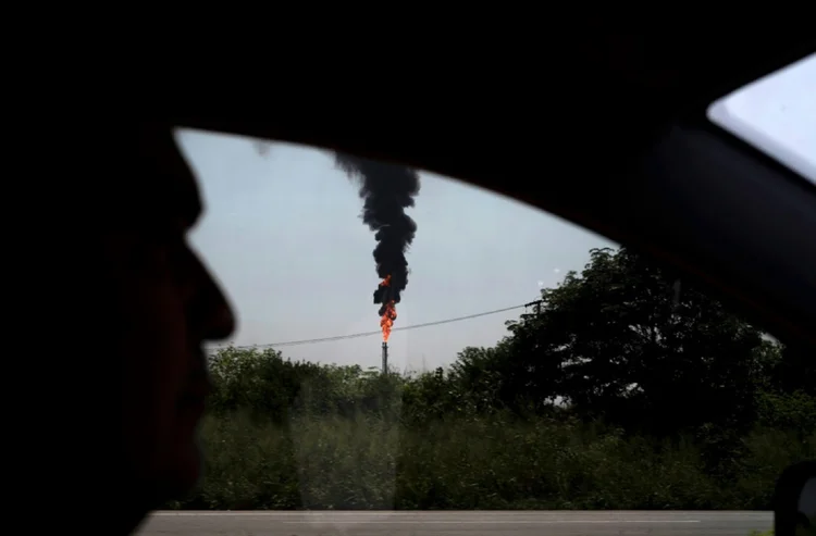 Emissões de CO2: contribuições voluntárias para reduzir as emissões de gases do efeito estufa foram assumidas pelos 195 signatários do Acordo de Paris de 2015 (AFP/AFP)