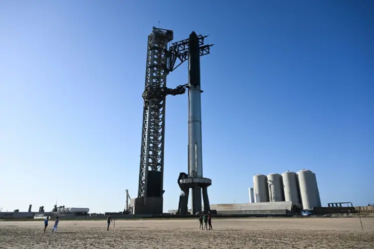 SpaceX: em 20 de abril, o foguete não tripulado da SpaceX explodiu quatro minutos após o lançamento. O Starship enfrentou várias falhas em seu motor. (AFP/AFP)