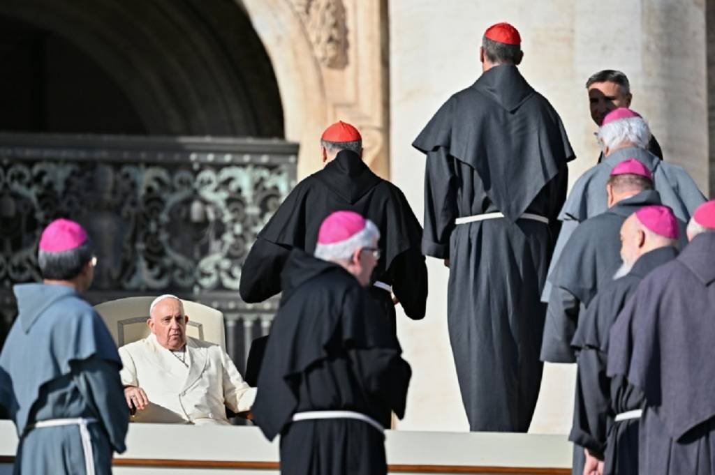 Papa se reúne com parentes de reféns do Hamas e de presos palestinos