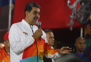 Maduro pede voto de indecisos enquanto rival promete 'não perseguir ninguém' se for eleito