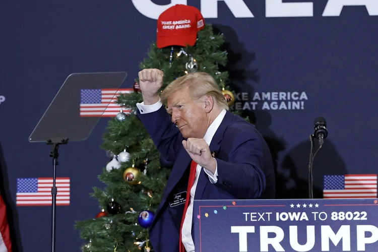 Donald Trump, durante comício em Waterloo, Iowa, em 19 de dezembro ( Kamil Krzaczynski/AFP)