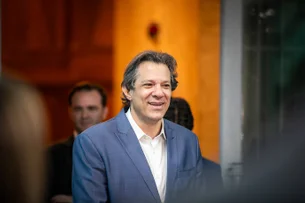 Haddad espera que Brasil alcance grau de investimento em 2026 e deve rever crescimento desse período