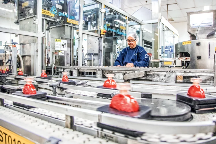 Grupo Boticário: emprego de tecnologia própria em toda a cadeia produtiva, que inclui laboratório de P&D, fábricas, cadeia de distribuição, canais físicos e digitais (Leandro Fonseca/Exame)