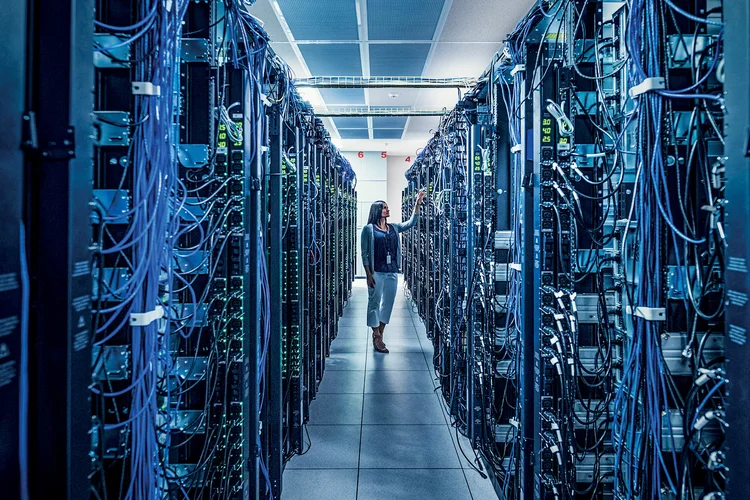 Com o crescimento da demanda, o número de data centers no mundo tem aumentado. (Erik Isakson/Getty Images)