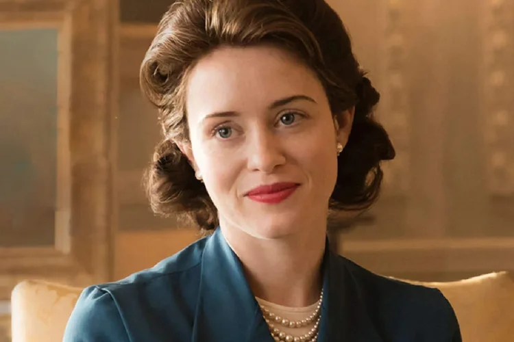 The Crown: Claire Foy interpretou a rainha Elizabeth II nas primeiras temporadas da série (Netflix/Reprodução)