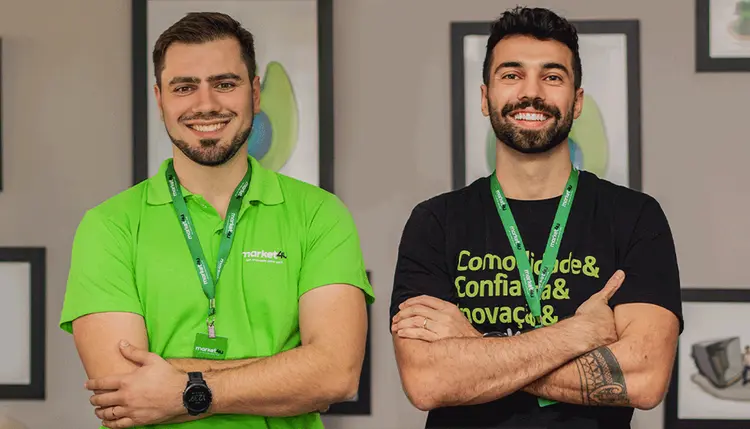 Eduardo Córdova e Sandro Wuicik, da Market4u: nós acreditamos que 80% dos mercados autônomos do Brasil estarão dentro das empresas (Market4u/Divulgação)