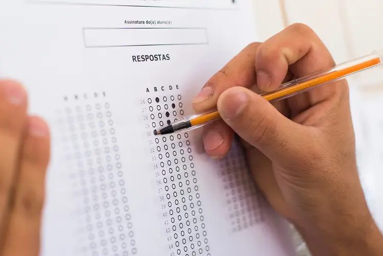 Exame Nacional do Ensino Médio - ENEM - Brazilian National High School Exam. (Getty Images/Reprodução)