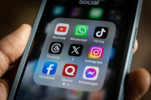 Nova York aprova leis para limitar uso de redes sociais por jovens