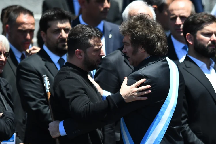 BUENOS AIRES, ARGENTINA - DECEMBER 10: President of Argentina Javier Milei greets President of Ukraine Volodymyr Zelensky after his Inauguration Ceremony at National Congress on December 10, 2023 in Buenos Aires, Argentina. (Photo by Marcelo Endelli/Getty Images) (Marcelo Endelli/Getty Images)