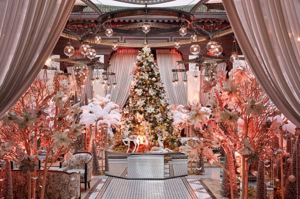As 10 árvores de Natal de hotel mais luxuosas do mundo