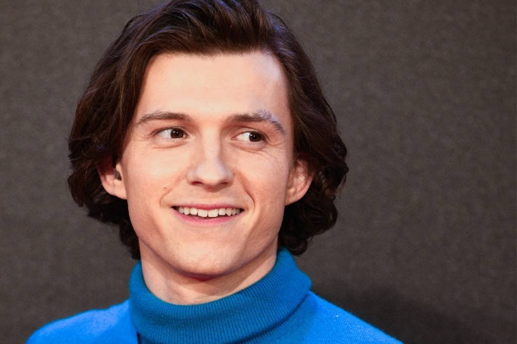 Tom Holland descobre que está sem pagar conta de água há cinco anos: 'Pensei que fosse gratuita'