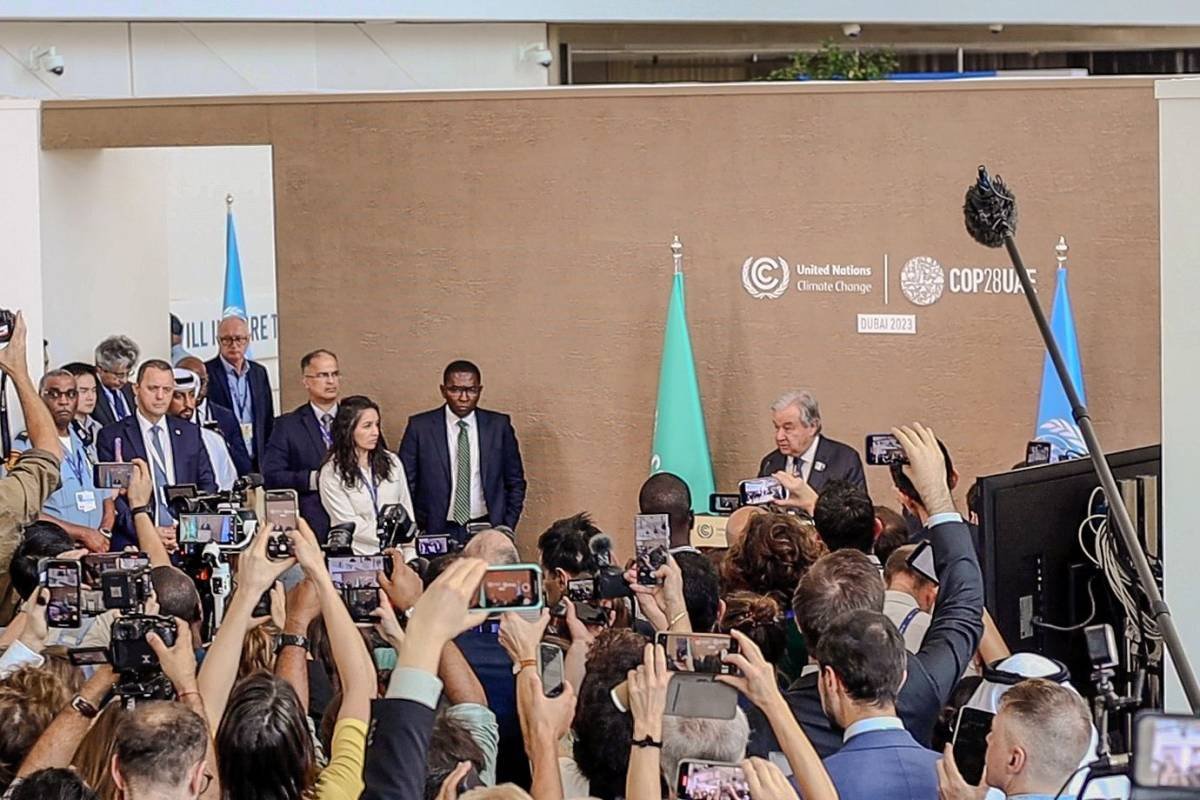 COP 28: rascunho do texto final não menciona a eliminação progressiva de  combustíveis fósseis, Meio Ambiente