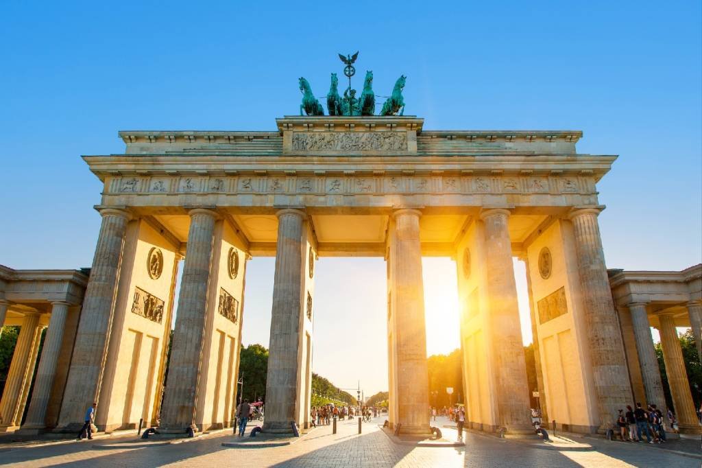 Economia alemã deve contrair levemente no 4º trimestre, projeta Bundesbank