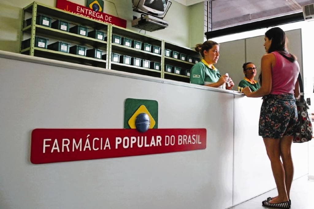 Governo Lula faz aceno a eleitorado de Bolsonaro em nova propaganda da Farmácia Popular
