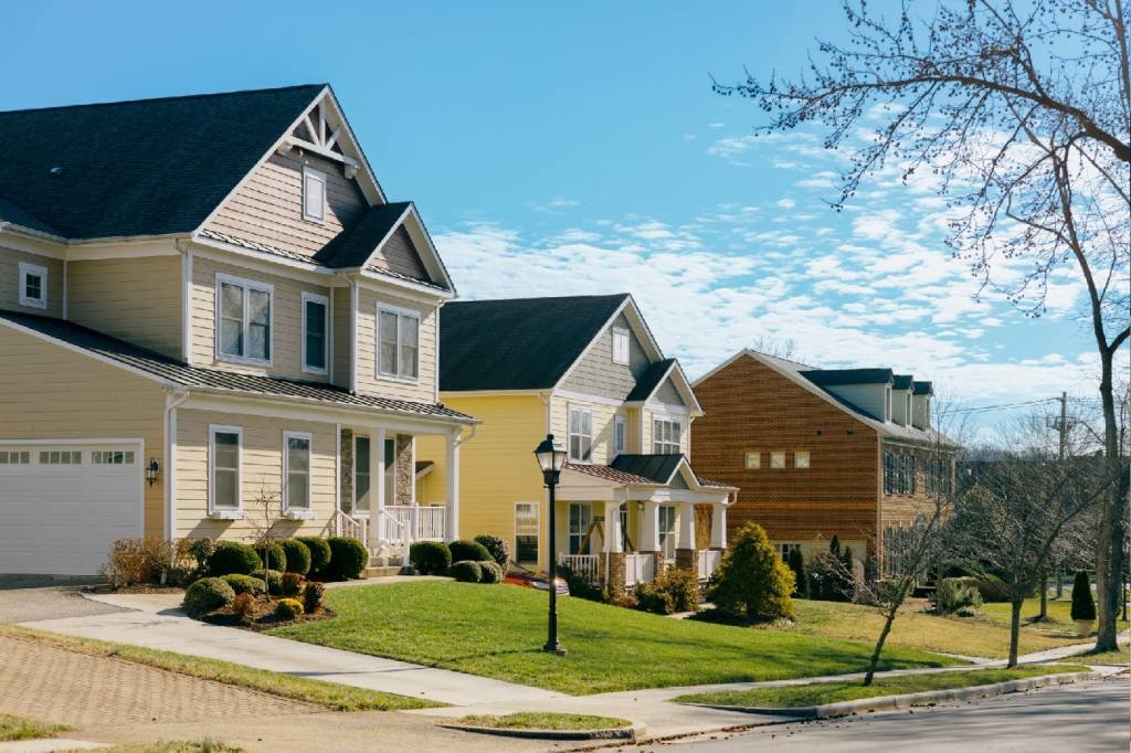 EUA: 2023 foi o ano menos acessível para a compra de casas no país desde 2012