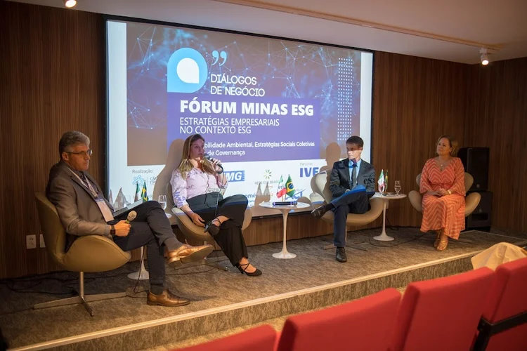 Alunos do MBA em ESG lançam livro em evento em MG. (Rede Sustentabilidade/Divulgação)