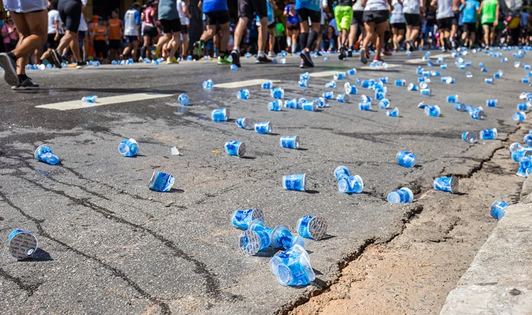 Movimento plástico transforma recolherá os copos descartados na 98ª Corrida de São Silvestre (Movimento Plástico Transforma/Divulgação)