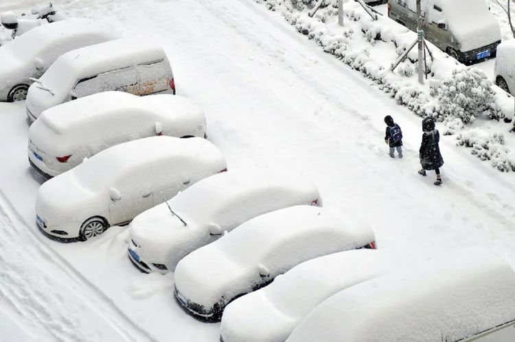 China: Na quarta-feira, cinco estações registraram temperaturas negativas recordes, incluindo a cidade de Datong, com 33,2 graus abaixo de zero