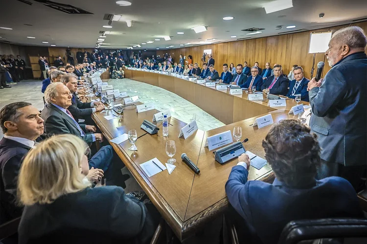 Vacinação nas escolas: projeto foi aprovado de forma simbólica, sem a contagem dos votos (Ricardo Stuckert/PR/Divulgação)