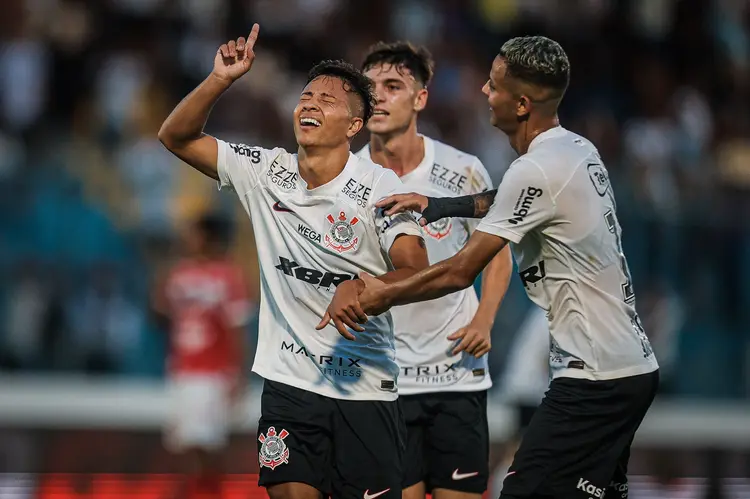 O Corinthians, maior campeão do torneio, derrotou América-MG por 2 a 0 nesta quinta-feira (Pedro Zacchi/Ag.Paulistão/Flickr)