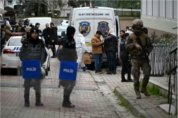 Ataque em igreja italiana em Istambul deixa um morto (AFP)