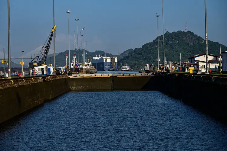 Canal do Panamá: falta de chuvas pelo El Niño afetou a gestão do canal (Martin Bernetti/Getty Images)