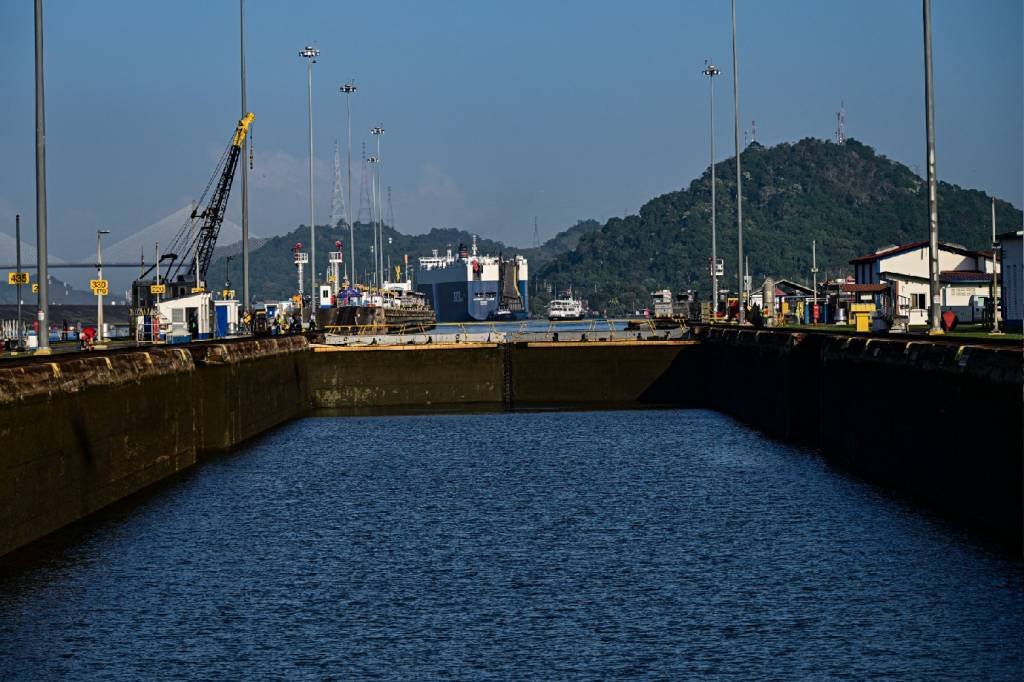 Seca prolonga crise no canal do Panamá