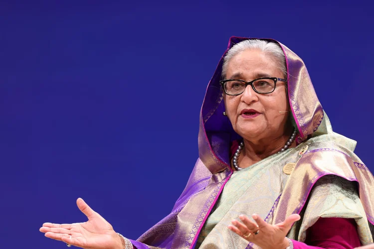 Sheikh Hasina, primeira-ministra de Bangladesh: partido de Sheikh Hasina, a Liga Awami, ganhou mais de 50% dos assentos no Parlamento unicameral (Christopher Pike/Getty Images)