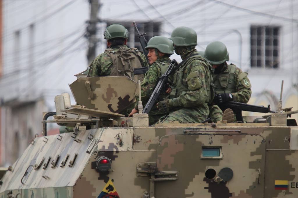 Conflito no Equador: Peru, China e França se manifestam e tomam medidas diante aos ataques no país