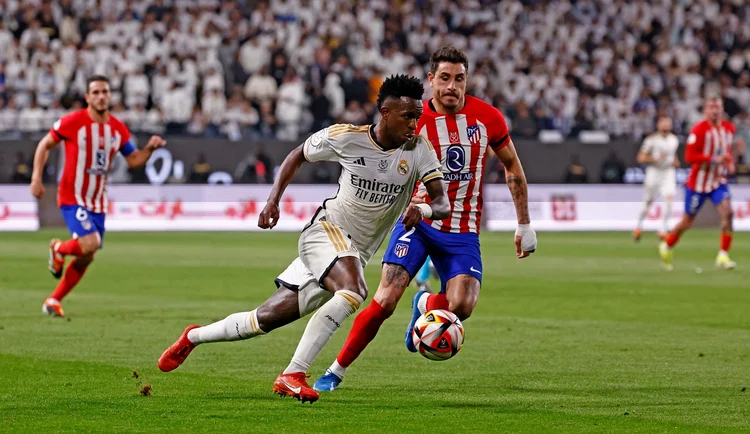 Atlético de Madrid x Real Madrid: após elimina-los na semifinal da Supercopa da Espanha, o Real volta a enfrentar seu rival local em competição de mata-mata (Helios de la Rubia/Getty Images)