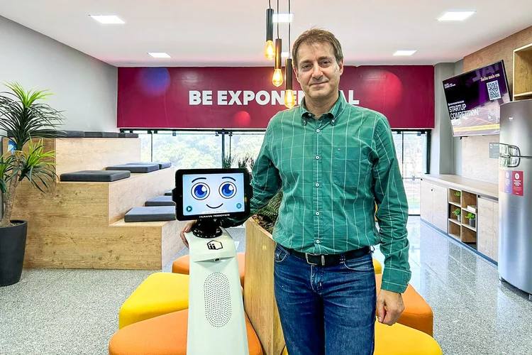 Olivier Smadja, fundador da Human Robotics: "Alguns robôs já são capazes de reconhecer vozes, rostos e emoções" (Human Robotics/Divulgação)